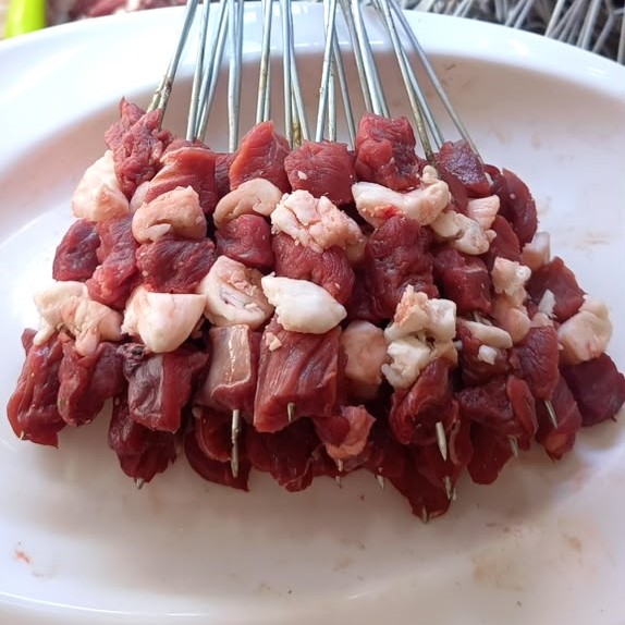 بروشات لحم